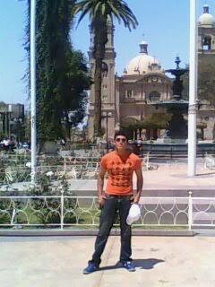 renzxc's profile picture. Soy un chico traqui, me gusta divertirme y disfrutar de la vida haciendo las cosas q me gustan......