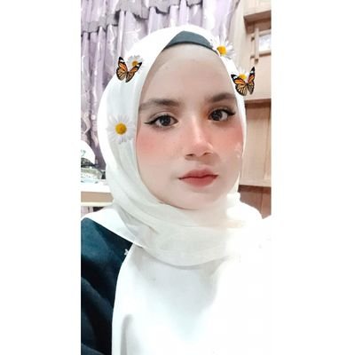 tyra_NA's profile picture. Dont get too close , its dark inside :')