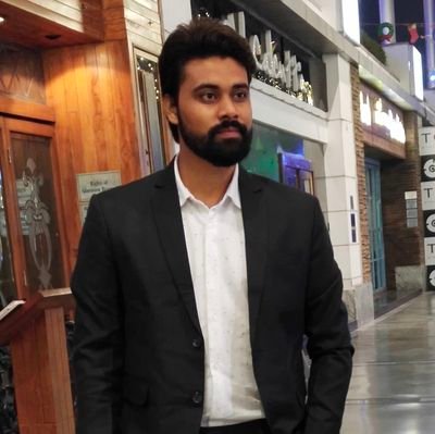 be_veer's profile picture. Pick yourself up, dust yourself off and start again👍