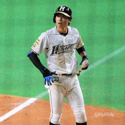 lffofffv11e's profile picture. 野球好きさんフォローお気軽によろしくです　日ハム大好き！（since 2004）　翔平と卓ちゃんとまっく推し 現地観戦の時は写真撮ってます
next→未定