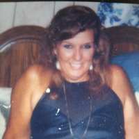 Linda Shores - @LindaShores11 Twitter Profile Photo
