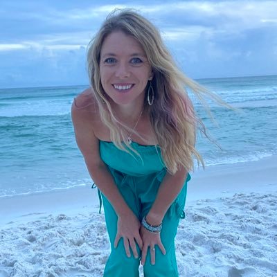 Runner 13.1x20 Workout Junkie. Adventure Seeker. TX girl in Fl. love to Travel. Momx3. HRM. @yourvirtualhq. USAF Reserves.