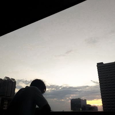 meazuu's profile picture. I code(?) and play games