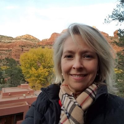 StephanieSlavk1's profile picture. 