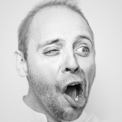 josefmayerhofer's profile picture. Nerd, Dozent, Autor, Papa, AFOL, UX-Stratege und CEO. Die Singularität kommt übrigens 2045.