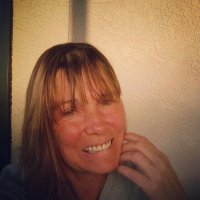 Linda Tanner - @LindaTa40820502 Twitter Profile Photo