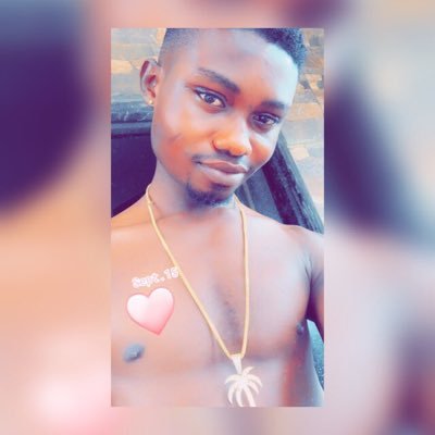 Wascolegzy~Bettaboi.! I’m a professional hairstylist and also love singing. For home service: 08039482073 or mail Olamilekanwasiu05@gmail.com Thanks so much..!