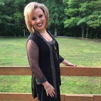 Sara Hambrick - @sara_hambrick Twitter Profile Photo