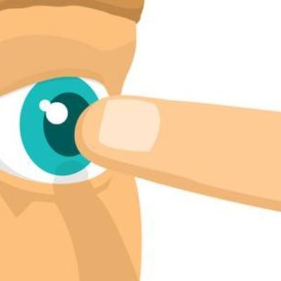 Quod natura non dat, Salmantica non praestat.

La que mete el dedo en el ojo, que es donde más duele.