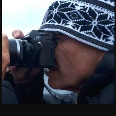 docent/veteraan/fotograaf. (EC LB. MEN) Actief bij CNV. Elkaars verdriet voelen zou helpen in iedere oorlog. @hansn24. https://t.co/CCl6qnAaTW. Peace!