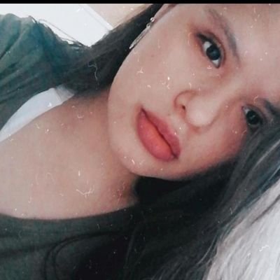 adrinaye1's profile picture. 