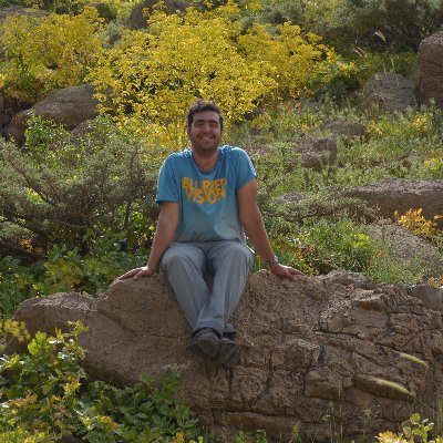 AliHgH7's profile picture. Co-Founder & CEO at Develoop
شخصی در تلاش برای ساختن