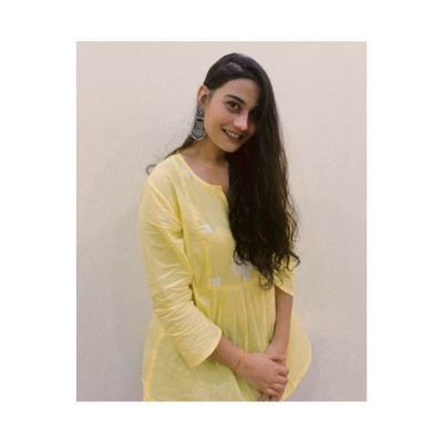 chandak_kumkum's profile picture. Live Little Details!                                                                          
*Wordsmith ✍️