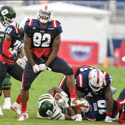 NEVER GIVE UP ON YOUR DREAM!! Florida Atlantic University Defensive Tackle ⚪️🔴🦉 #92 #TexasMade “H-Town ”🤘🏾