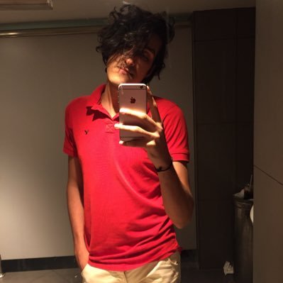 Horusthe1st's profile picture. How you doin’ ? english singer/Gamer 🎤🕹 Half Emi Half Egy 🇦🇪/🇪🇬 Am 22 Surveyor Eng