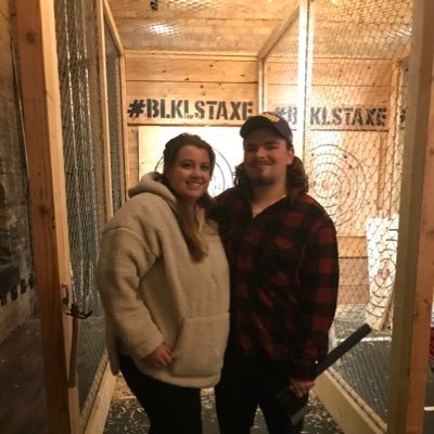 sunny_roberto's profile picture. UST 19 🦈🐋🤘🏻 Go Stars