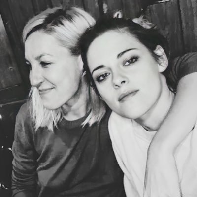 Your brazilian source about the couple Kristen Stewart and Dylan Meyer | Sua fonte brasileira sobre o casal Kristen Stewart e Dylan Meyer