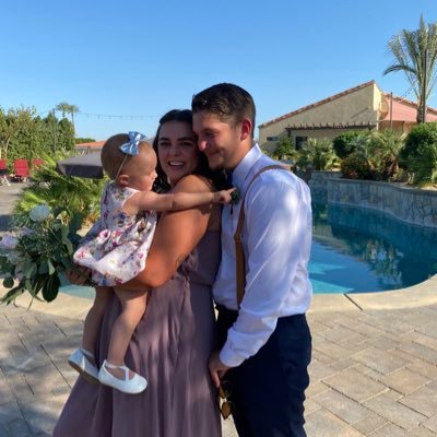 breonabarberi's profile picture. stay kind.