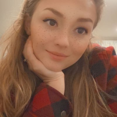 haaylohx3's profile picture. light is still light, even if it’s dim