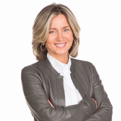 🗣Speaker: Strategy & Legaltech & Legal Operations.
Independent consultant, strategy area
Lecturer @ESADE
Helping to reinvent the #legalprofession