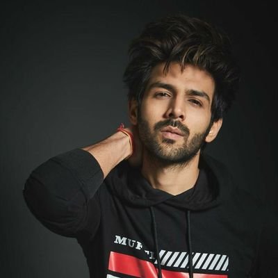 Huge fan of Kartik Aryan
Not much active in Twitter