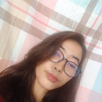 april72113492's profile picture. I'm a huge fucking nerd.