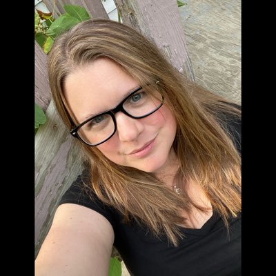 beckyreed_13's profile picture. 