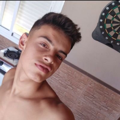 NacarinoNacho's profile picture. Las palabras se las lleva el viento🤫
