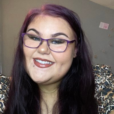 haliiiob's profile picture. 