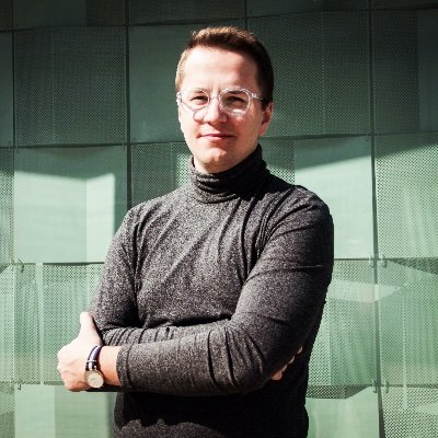 NespiYen's profile picture. Doktorand na katedře správního práva PFUK, advokátní koncipient a dítě STAR WARS