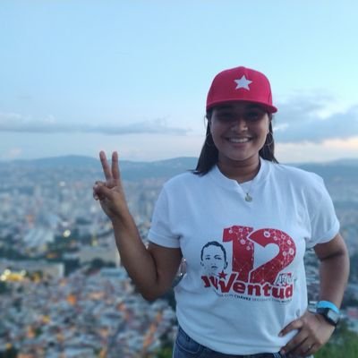 Militante del PSUV✊🏼.Organizadora de la @jpsuvcatedra_l ❤️✨.
EPP Nueva Espiritualidad parroquia Catedral.
¡JUNTOS VENCEREMOS! 🇻🇪