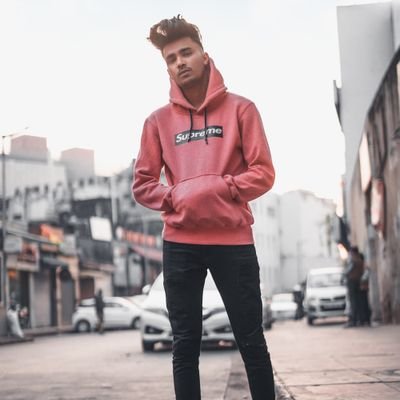 inup_69project's profile picture. Alone:')