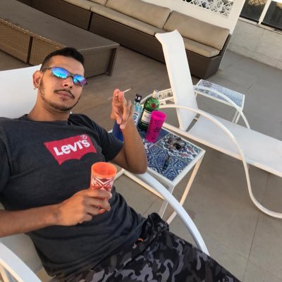 insta: https://t.co/veON1RFMEK