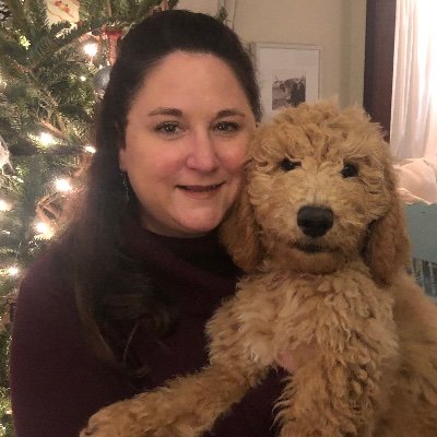 Solution mktg guru @SAPSuccessFactors - creative thinker but a data nerd at heart, proud mom of 3 girls and the cutest goldendoodle on the planet!