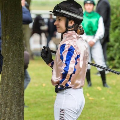 MagninIsis's profile picture. 