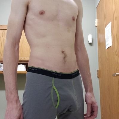 Gay guy in Wisconsin, Versatile always horny. 18+ only. DM for Collabs
#gay #vers #Wisconsin