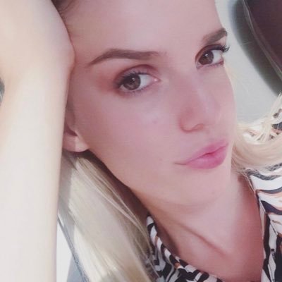 anxhi21732589's profile picture. Ceo of my own life🐝