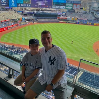 Siena College Alum, Yankee fan from the 518... big fan of the chicken bucket at @yankeestadium but not the beer prices. #LETSGOYANKEES #YankeeTwitter