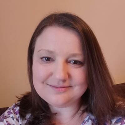 LouC0811's profile picture. 