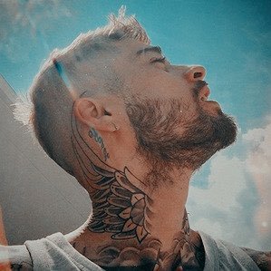 lwtgoldenx_'s profile picture. 