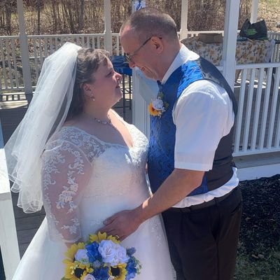 j9zsmile's profile picture. Living life to the fullest and loving every minute of it!!