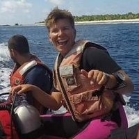 Adrienne BP (@swimmerage) 's Twitter Profile