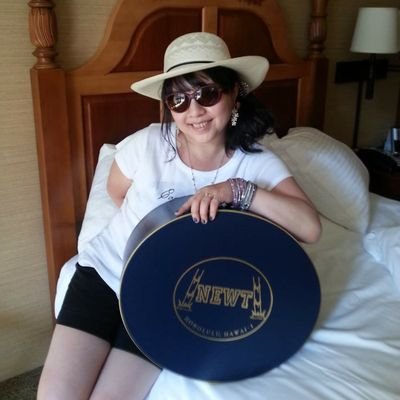 ピアノ弾き語りミュージシャン、ヒーラー(マスターof臼井式靈氣&西洋スピリット靈氣)。白百合学園(~高)→慶應大環境情報学部卒→大手外資系コンサル会社Mgrなど。好き:音楽旅行映画マンガゲーム麻雀お酒。詳しくはブログ&ハイライト📝攻撃的な方はブロックします🥦