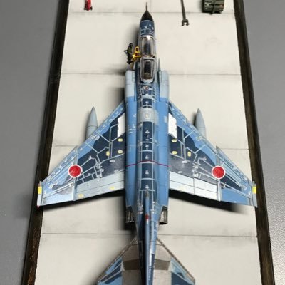模型(特にファントムIIと1/144飛行機は好物です😉)ミリタリー及びサバゲ好きなオジさんです! 無言フォロー失礼します〜!最近は1/72飛行機も手出してます!😅
