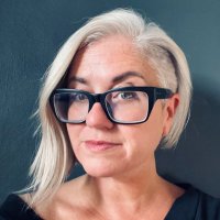 Billionaires Shouldnt Be Allowed Ⓥ 🇮🇪 (@lauramccarthy) 's Twitter Profile