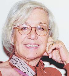 Escritora y analista cultural, creadora del famoso programa La bola de Cristal en 1984.