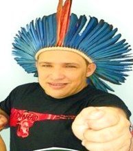 homem gurreiro,dj,locutor apresentador,radialista,empresário e futuro jornalista,sempre em busca do sucesso!!!