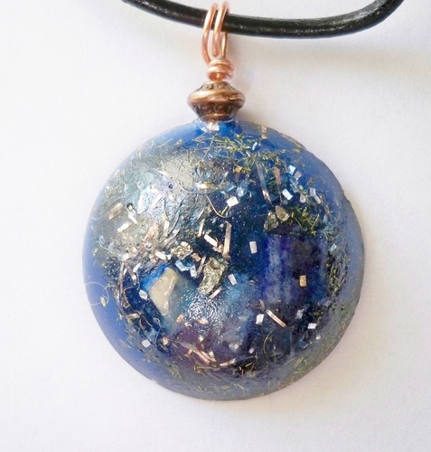 I make beautiful Orgone Chakra Energy Pendants.