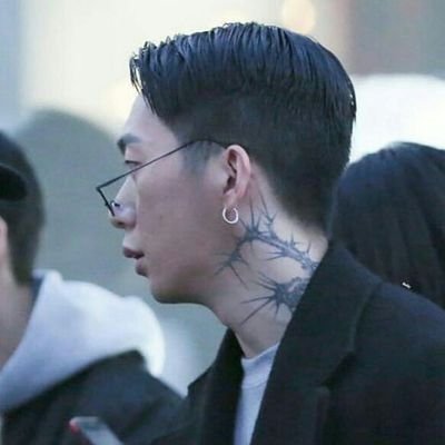 hourlywoowonjae's profile picture. —woo wonjae every hour;  (#우원재) 🖤

@munchinthepool