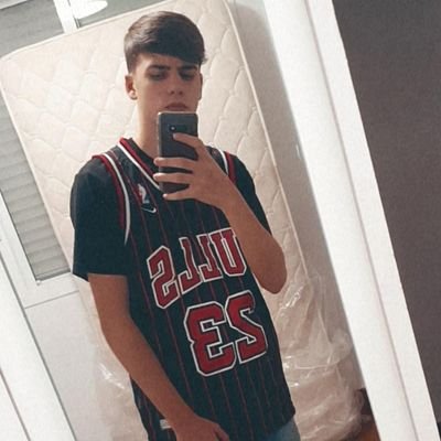 adriiramireez1's profile picture. El puerto de Santa Maria🌴